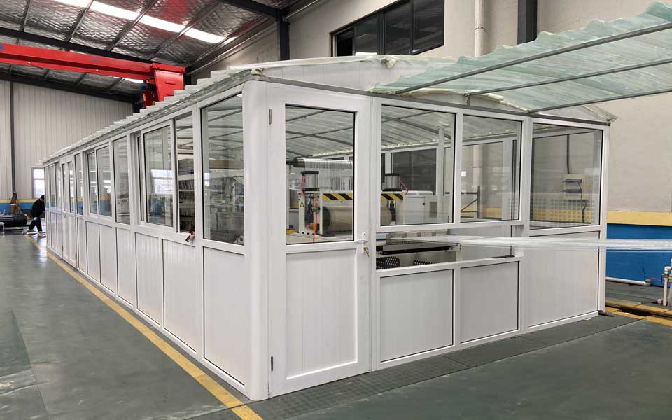 青島海(hai)鐵進攻CFRT複合材料(liao)市場，打破單一應(ying)用形式